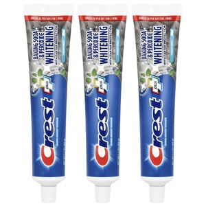 Crest, Plus, отбеливающая зубная паста с фторидом, пищевой содой и перекисью, свежая мята, 3 шт. по 161 г (5,7 унции) в упаковке